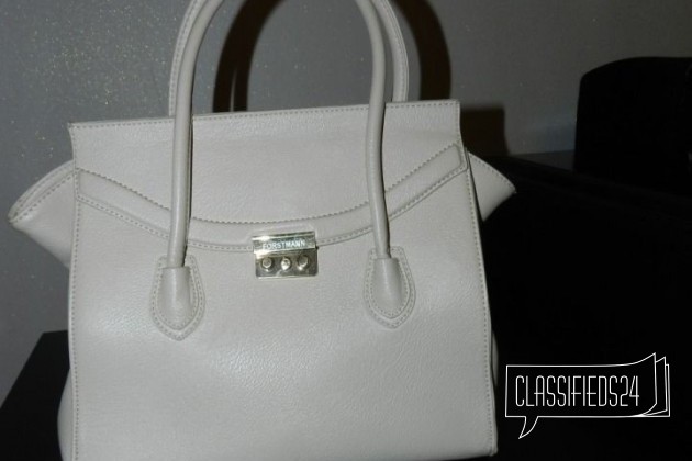 Модная белая сумка в городе Волгоград, фото 1, стоимость: 700 руб.