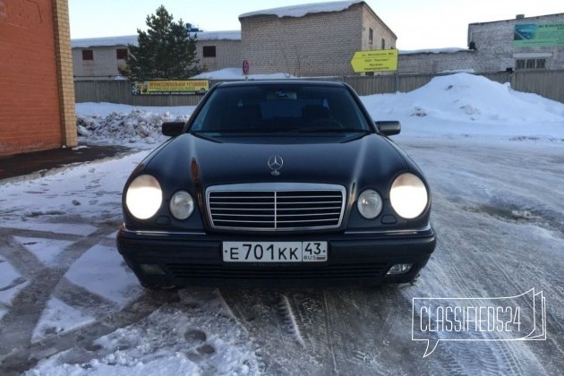 Mercedes-Benz E-класс, 1998 в городе Киров, фото 4, телефон продавца: +7 (909) 139-39-34