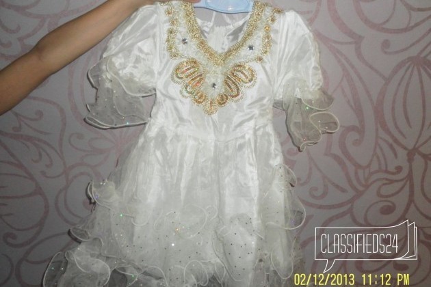 Платье белое в городе Челябинск, фото 3, стоимость: 500 руб.