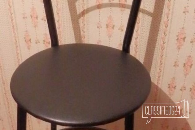Барный стул в городе Кировск, фото 1, Столы и стулья