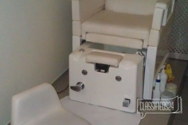 Педикюрное кресло с массажем спины в городе Омск, фото 1, телефон продавца: +7 (381) 262-11-89