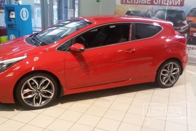 KIA ceed, 2015 в городе Санкт-Петербург, фото 1, телефон продавца: +7 (812) 385-27-33