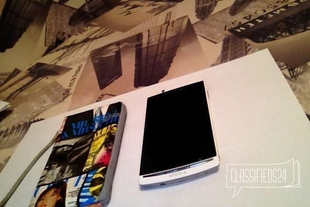 Стильный телефон-Sony Ericsson ARC S белого цвета в городе Лысьва, фото 5, телефон продавца: +7 (902) 478-25-70