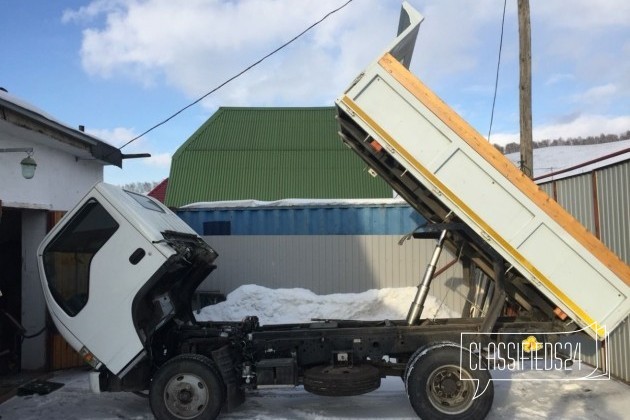 Isuzu Elf 2002 самосвал