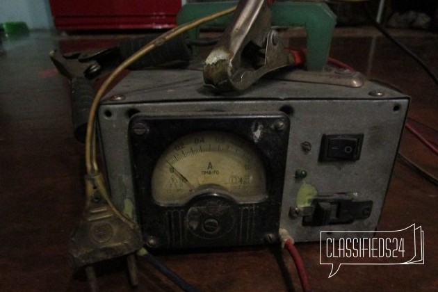 Зарядное устройство в городе Новосибирск, фото 1, стоимость: 700 руб.