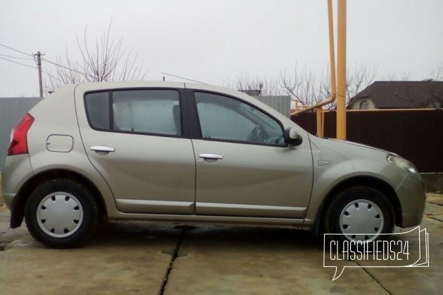 Renault Sandero, 2013 в городе Волгоград, фото 4, Волгоградская область