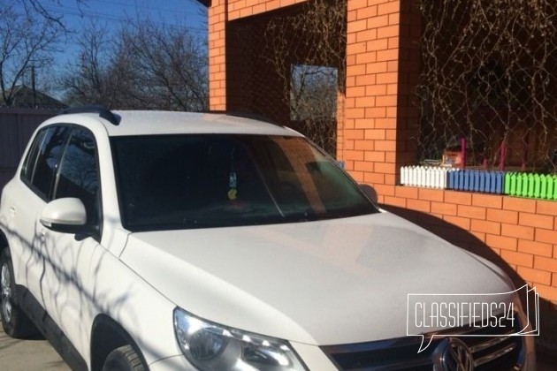 Volkswagen Tiguan, 2010 в городе Курганинск, фото 2, Краснодарский край