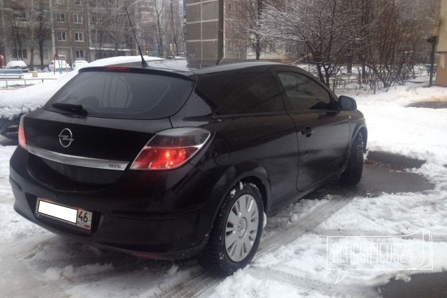 Opel Astra GTC, 2010 в городе Курск, фото 3, Курская область