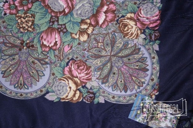Новый платок русского стиля 110х110 темно синий в городе Санкт-Петербург, фото 2, стоимость: 700 руб.