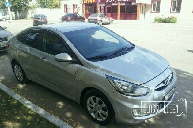 Hyundai Solaris, 2012 в городе Атяшево, фото 4, стоимость: 390 000 руб.