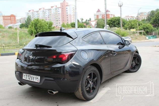 Opel Astra GTC, 2012 в городе Саратов, фото 7, телефон продавца: +7 (960) 341-53-56