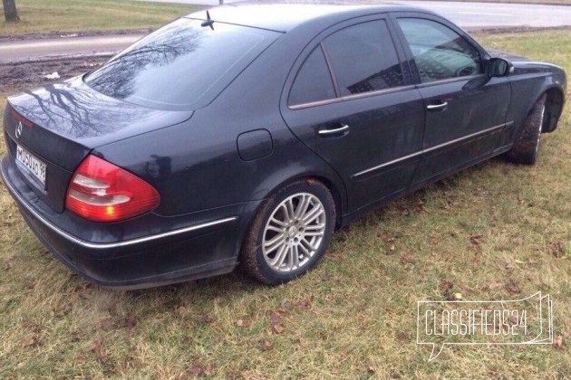 Mercedes-Benz E-класс, 2005 в городе Санкт-Петербург, фото 3, Ленинградская область