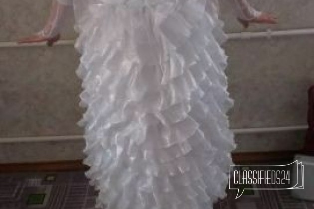 Свадебное платье и сапожки в городе Гулькевичи, фото 2, телефон продавца: +7 (960) 472-50-88