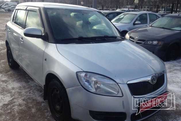 Skoda Fabia, 2009 в городе Санкт-Петербург, фото 2, телефон продавца: +7 (950) 040-75-67