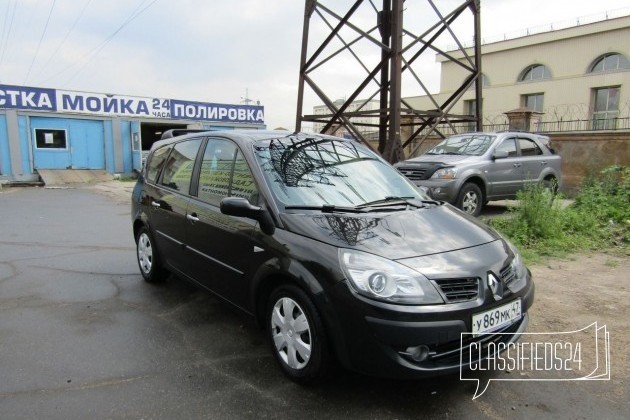 Renault Grand Scenic 1.5 МТ, 2009, минивэн в городе Санкт-Петербург, фото 2, стоимость: 370 000 руб.