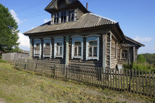 Бревенчатый дом в жилой деревне, с хорошим подъездом, 200 км от МКАД в городе Углич, фото 2, Продажа домов за городом