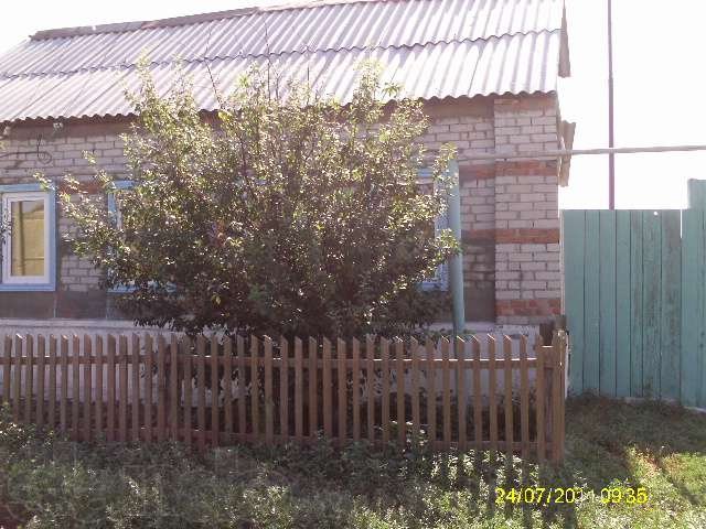 Кирпичный дом с Покровка в городе Вольск, фото 1, Продажа домов за городом