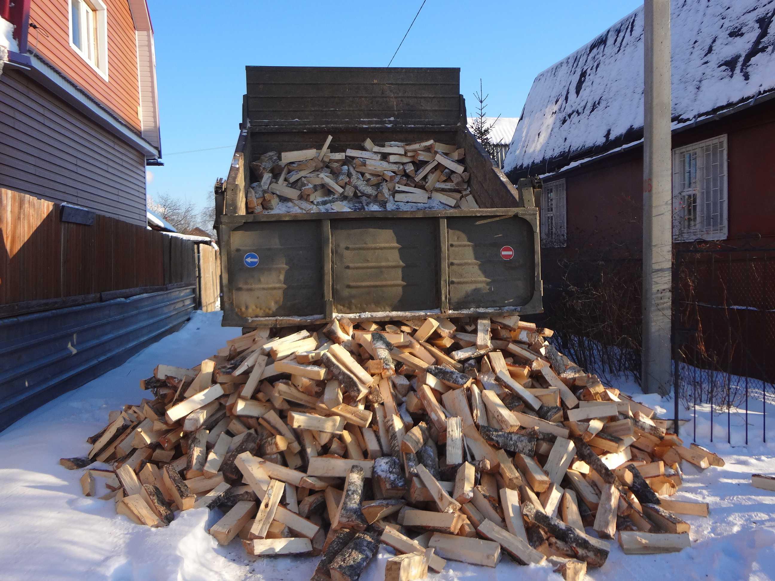 Дрова березовые свежие колотые с доставкой в городе Шадринск, фото 1, Курганская область
