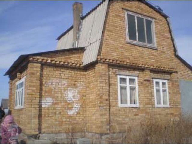 Продам Двухэтажный кирпичный дом. Калибровщик-4 сад в городе Магнитогорск, фото 1, Челябинская область