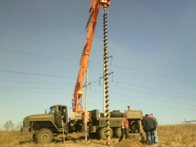 Монтаж винтовых свай. Аренда УБМ-85. в городе Красноярск, фото 2, Красноярский край