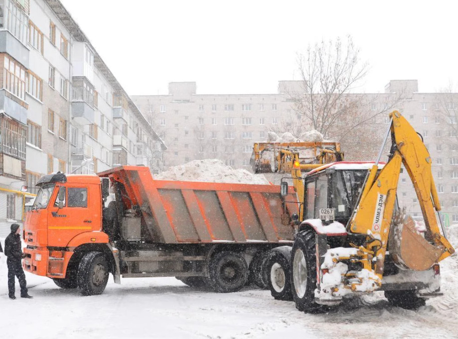 Аарендовать коммунальную спецтехнику цена в Рамони Воронежа в городе Рамонь, фото 2, стоимость: 1 300 руб.