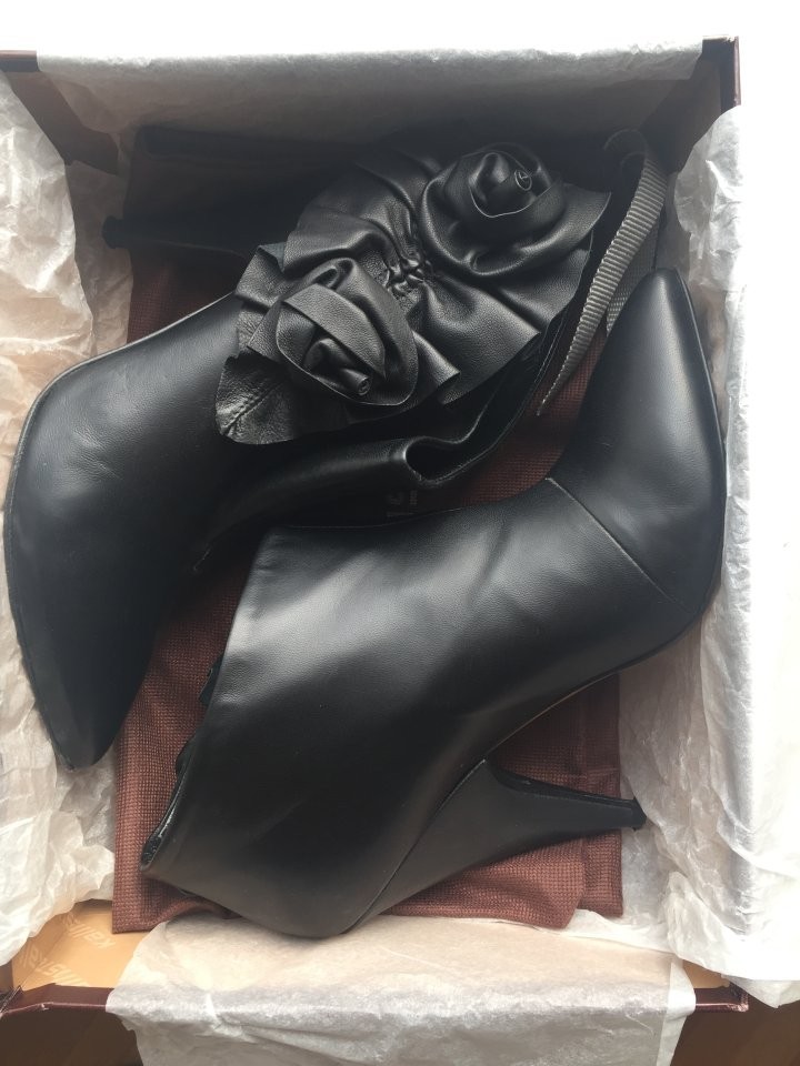 Ботильоны kalliste италия 39 размер черные кожа женские кожаные внутри осень весна демисезонные кабл в городе Москва, фото 4, Женская обувь