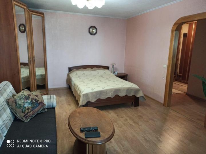 Сдаю 1-к квартиру на ул.Романова 6 в городе Черепаново, фото 1, стоимость: 14 000 руб.