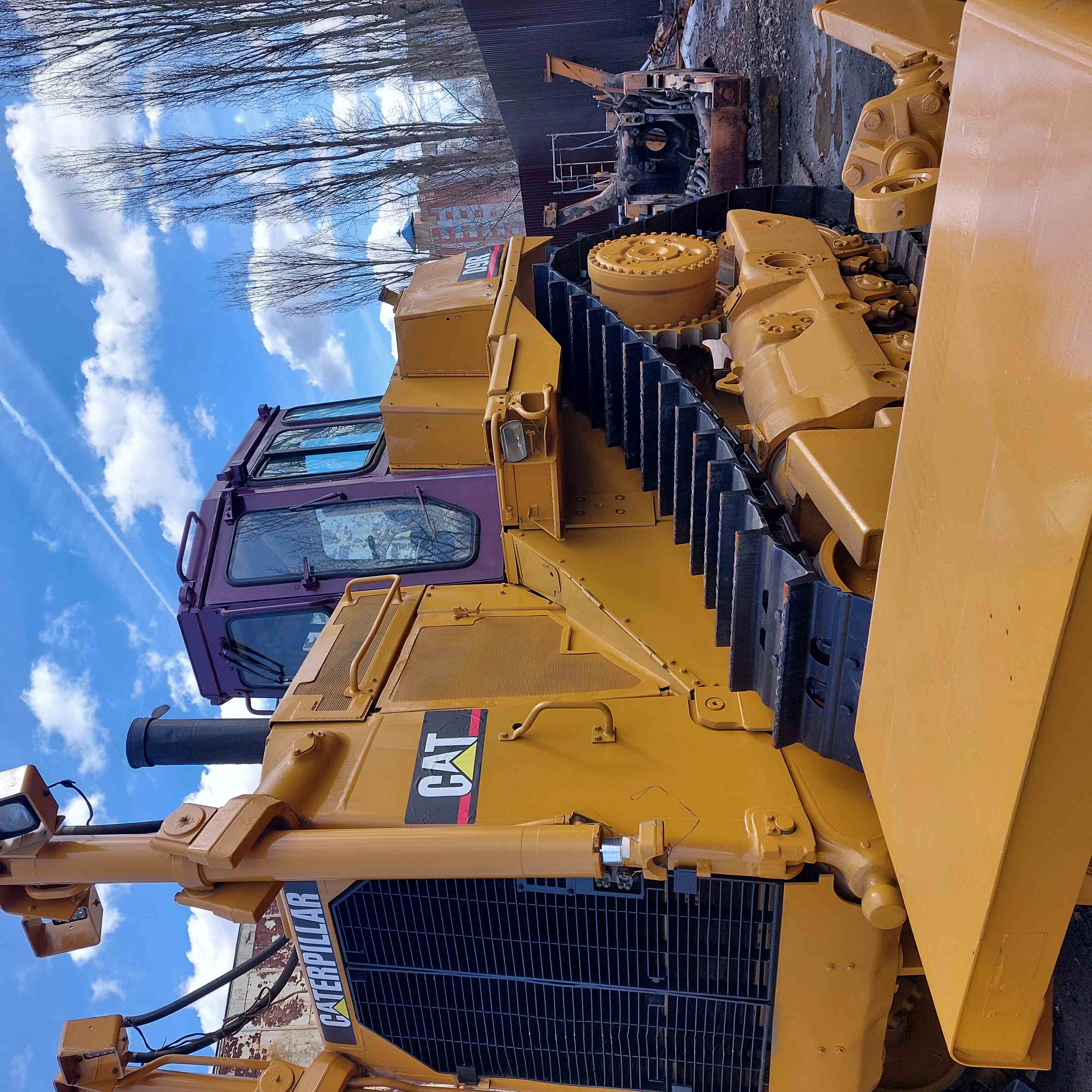 продам бульдозер CAT D9R    в городе Ханты-Мансийск, фото 1, телефон продавца: +7 (917) 668-56-45