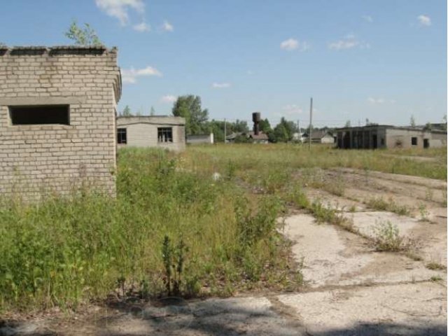 Земля в Пошехонье на самом берегу, пирс, дорога, строения, в городе Пошехонье, фото 5, Ярославская область