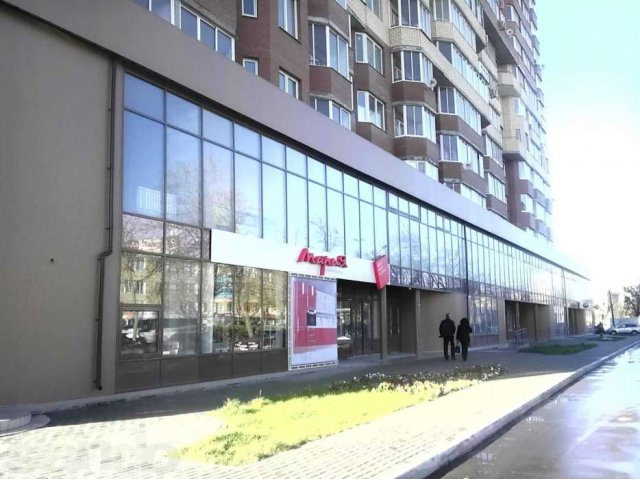 Сдам магазин 200м  и 100м на пр.Ленина в Туле в городе Тула, фото 3, Аренда магазинов