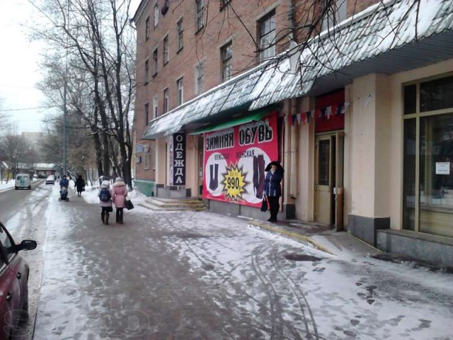 Сдается магазин на Егора Абакумова, первая линия домов в городе Москва, фото 1, стоимость: 12 600 руб.