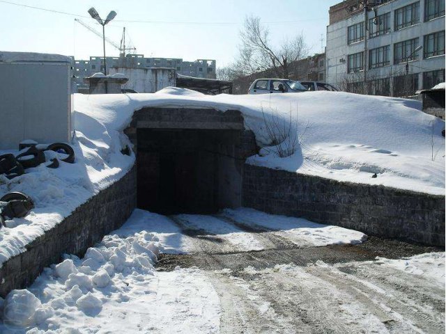 Сдается в аренду здание подземной стоянки/автомастерской в городе Кемерово, фото 1, Аренда помещений свободного назначения